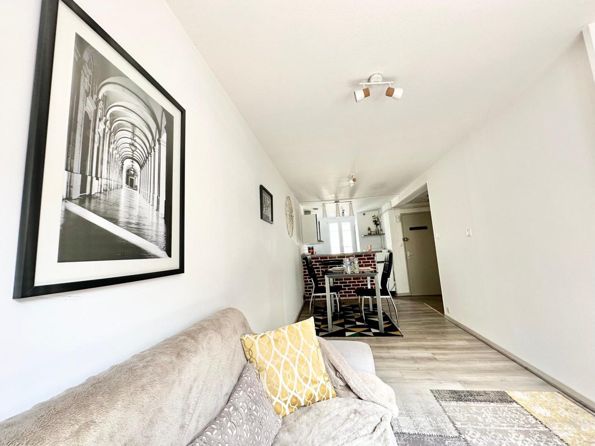 L'ecolier Central Et Fonctionnel Appartement *